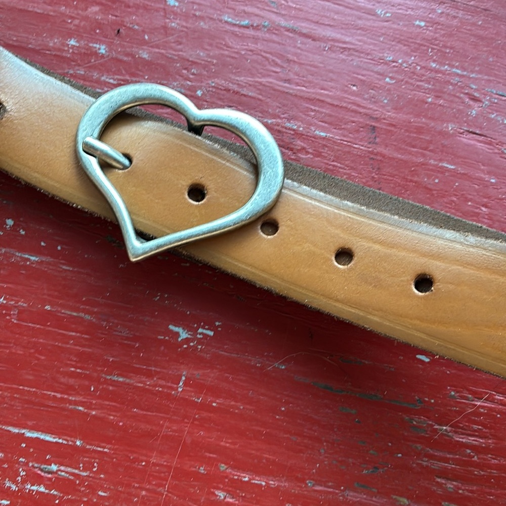 Vintage Heart Buckle Brown Leather Belt